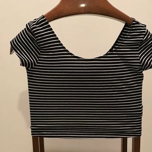 Black and white stripe croptop